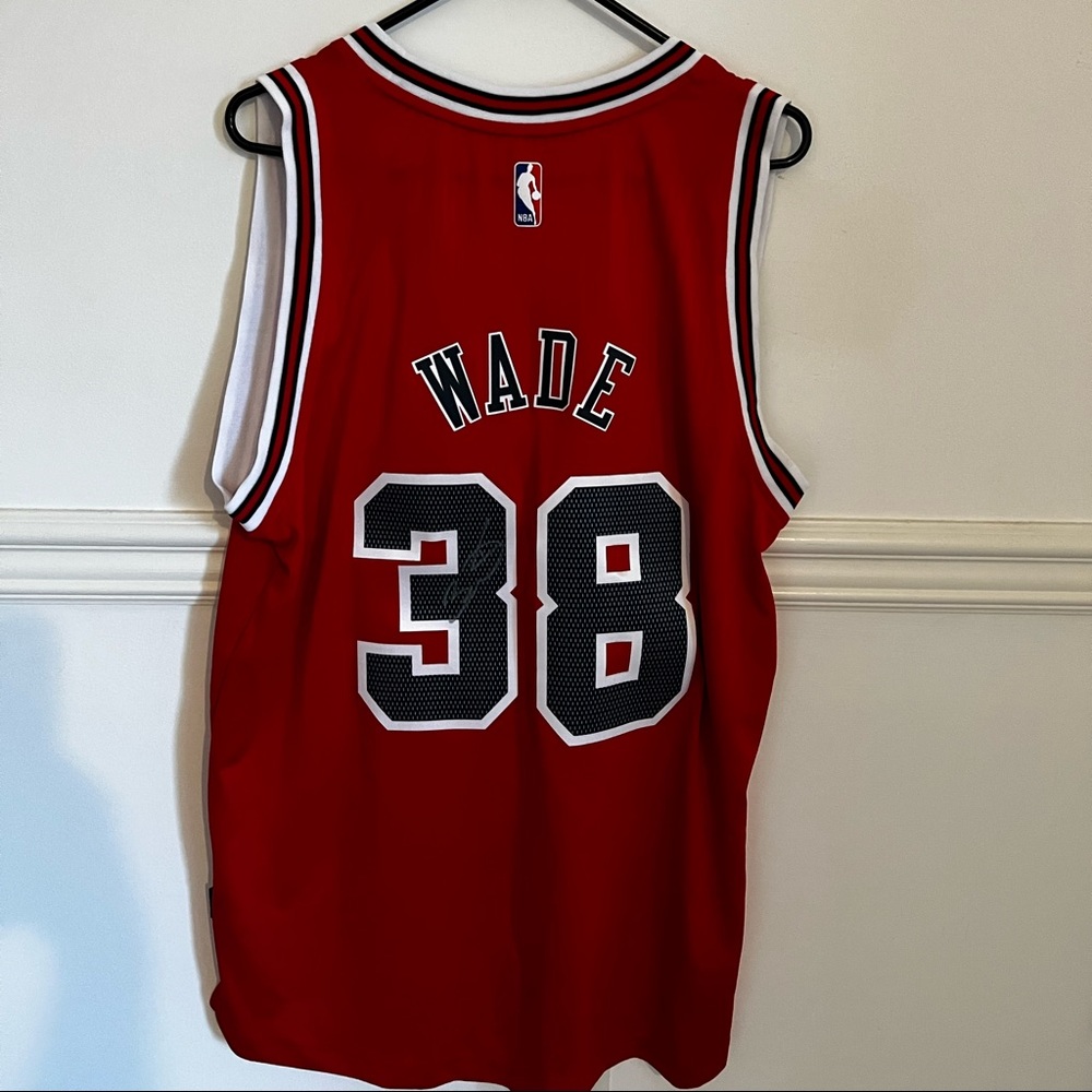 Signed Dwyane Wade Chicago Bulls Jersey